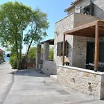 Aparthotel Petras Gi - Stone Stoúpa