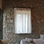 Petras Gi - Stone Aparthotel