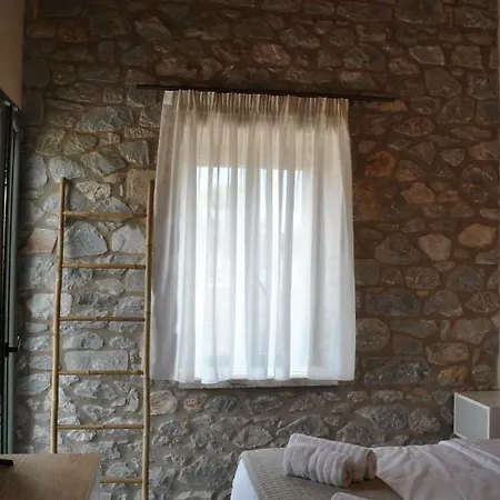 Petras Gi - Stone Apart-hotel