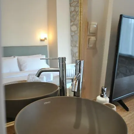 Petras Gi - Stone Stoúpa