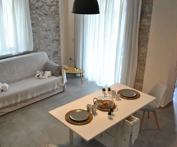 Aparthotel Petras Gi - Stone 4*