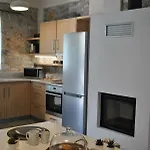 Petras Gi - Stone מלון דירות 4*