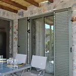 Petras Gi - Stone
