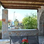 מלון דירות Petras Gi - Stone 4*