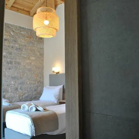 Lägenhetshotell Petras Gi - Stone 4*