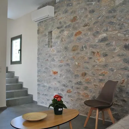 Petras Gi - Stone