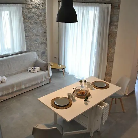 Apartahotel Petras Gi - Stone 4*