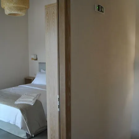 Petras Gi - Stone Apartahotel