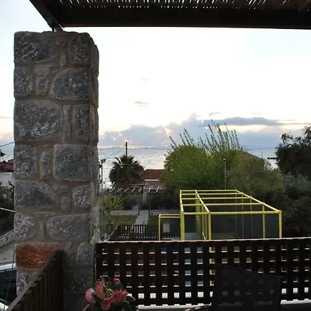 Aparthotel Petras Gi - Stone