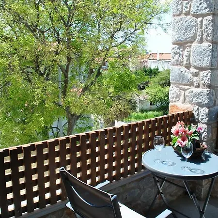 Apart Otel Petras Gi - Stone