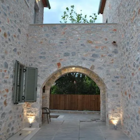 Petras Gi - Stone 公寓式酒店 4*