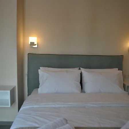 Petras Gi - Stone Aparthotel Stoúpa