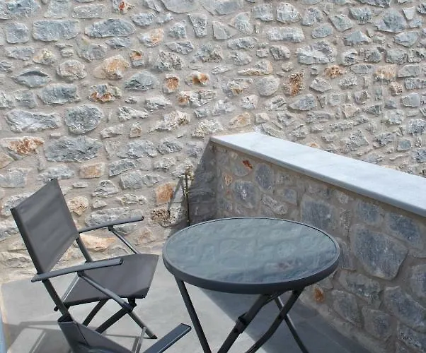 Ξενοδοχείο με διαμερίσματα Petras Gi - Stone Στούπα