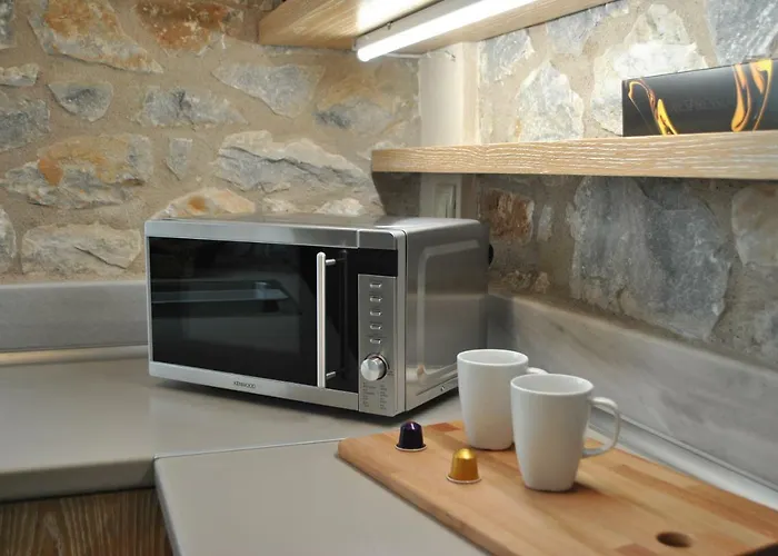 Petras Gi - Stone 4* Στούπα