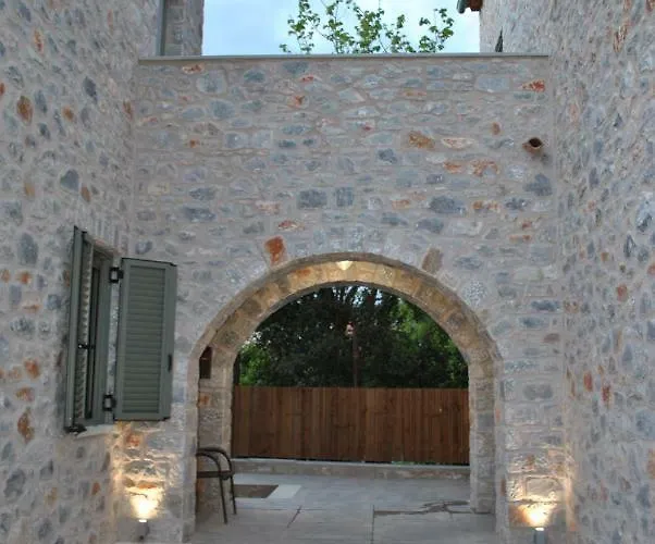 Petras Gi - Stone Apartmanhotel 4*