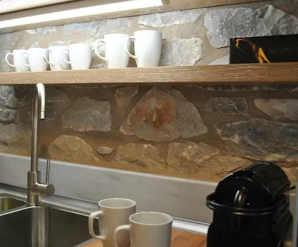 Petras Gi - Stone Hotel apartamentowy Stoúpa